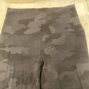 Lululemon align crop 25”